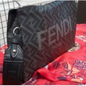 Fendi CLUTCH